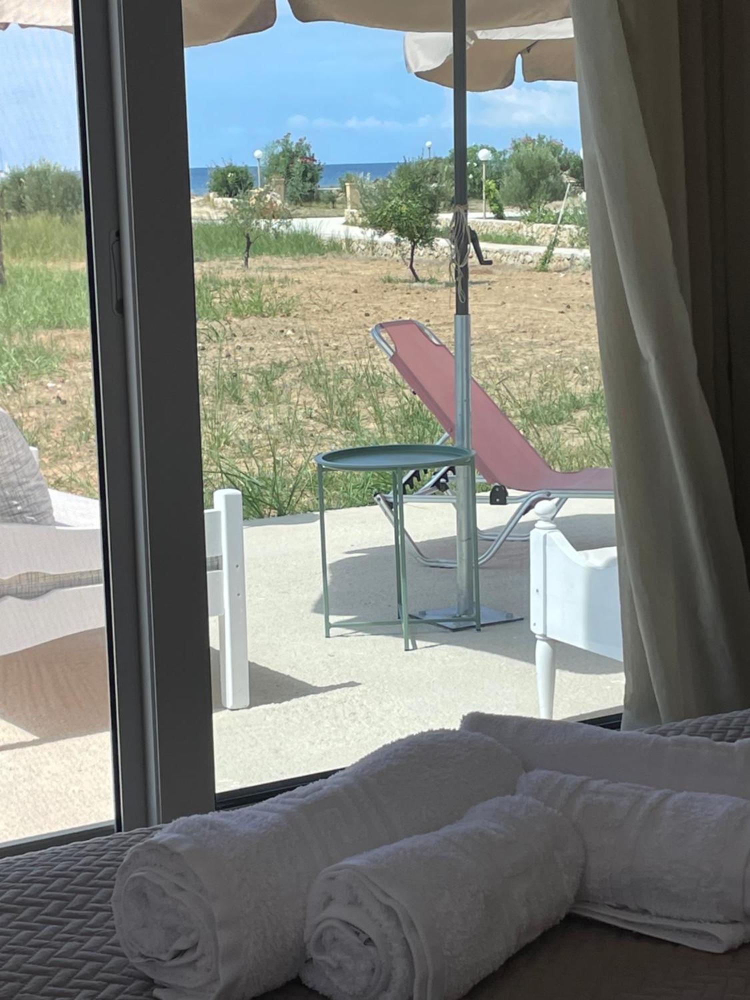 Minies Beach Villas Minia Esterno foto