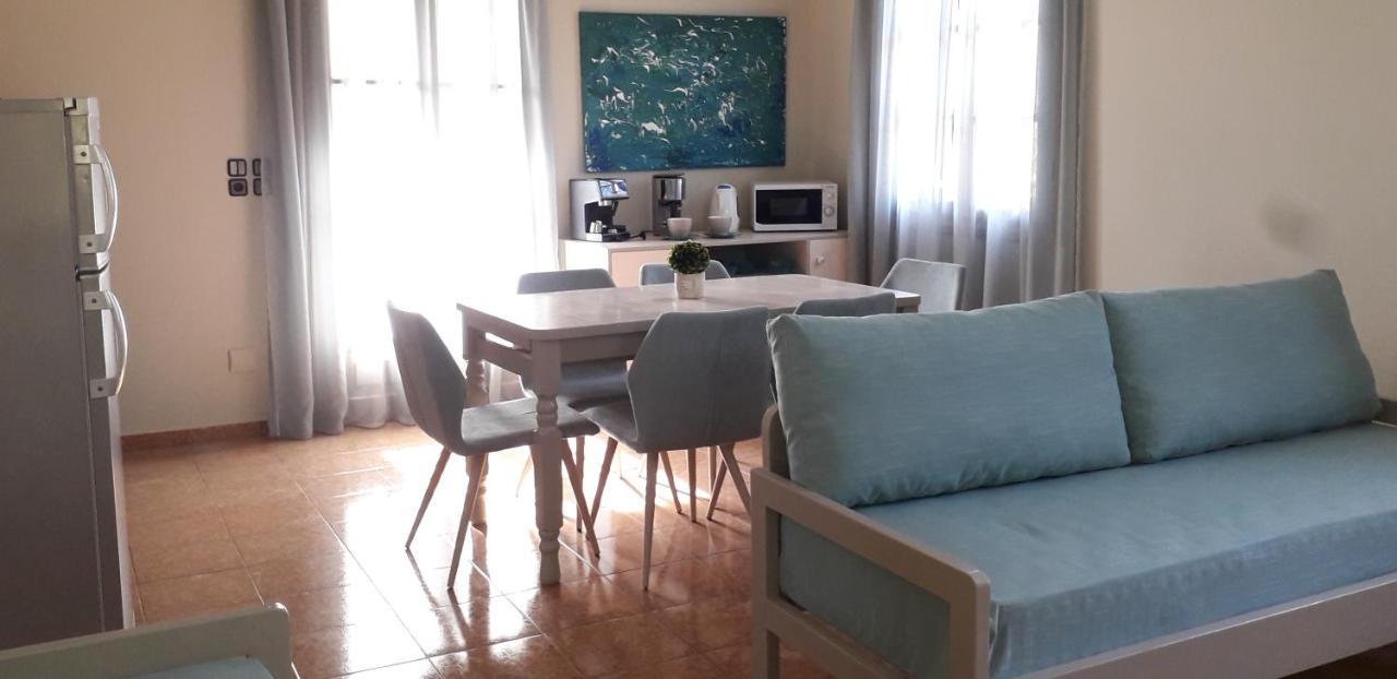 Minies Beach Villas Minia Esterno foto